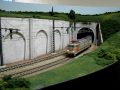 E 646-209 avec un r�gional compos� de voitures piano ribassato et deux niveaux le tout en d�coration navette